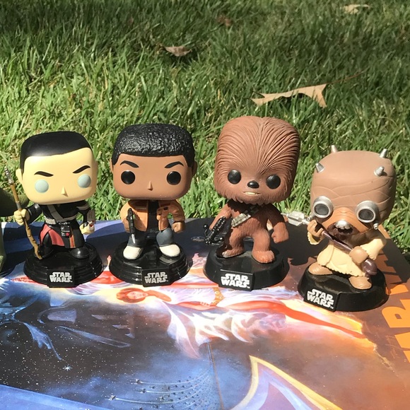Funko Pop Set Of 4 Starwars Character Bobbleheads - Picture 3 of 3